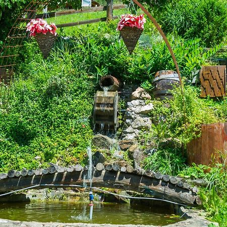 Вилла Casa Rustik Bucovina Фунду Молдовей Экстерьер фото
