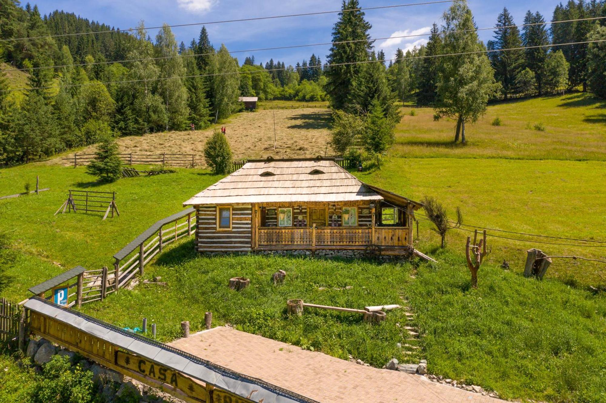 Вилла Casa Rustik Bucovina Фунду Молдовей Экстерьер фото